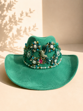 Load image into Gallery viewer, Sombrero colibrí esmeralda