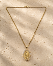 Cargar imagen en el visor de la galería, Medalla Guadalupe Celestial