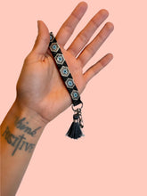 Cargar imagen en el visor de la galería, Strap negro