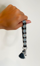 Cargar imagen en el visor de la galería, Strap negro