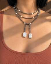 Load image into Gallery viewer, Collar metamorfosis
