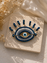 Load image into Gallery viewer, Broche eye Blue

