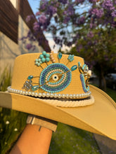 Cargar imagen en el visor de la galería, Sombrero blue eye (incluye envío)
