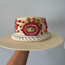Load image into Gallery viewer, Sombrero red eye
